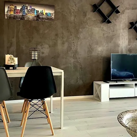 ✪ Beautiful In Center With Amazing View ✪ Appartamento MHG